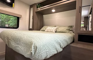 2025 Grand Design Transcend Xplor 24BHX - “Tulip”