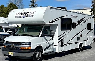 Conquest Medium Easy to Drive Class C