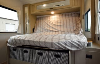M AND R RVs NEW 2024 Forest River RV Salem 28VIEW