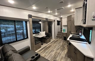 Modern Bunk House, Kid/Pet Approved