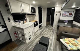 Journey | Super Convenient, Fully Stocked w/Solar