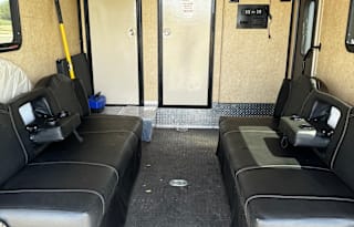 2014 Thor Motor Coach Outlaw 37LS (Toy Hauler)