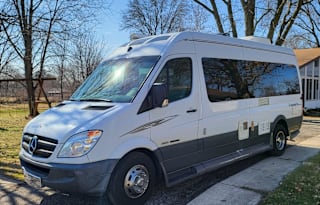 2011 Roadtrek Roadtrek RS-Adventurous
