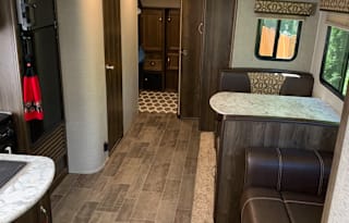 Cousin Eddie - 2018 Keystone RV Bullet 287QBS