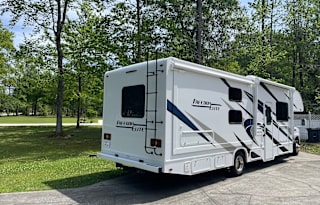 2023 Thor Motor Coach Freedom Elite 30FE