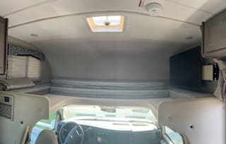 2023 Thor Motor Coach Chateau 22E Chevy