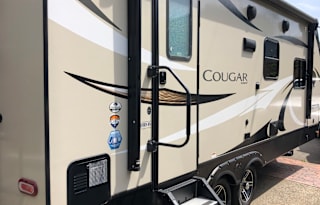 2019 Keystone RV Cougar Half-Ton Series 22RBSWE