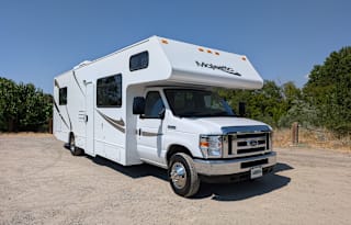 2019 Thor Majestic 28A - Your Family Fun Transport