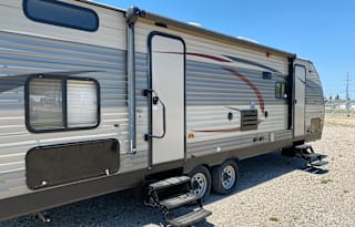2017 Forest River RV Cherokee 264CK Delivery ONLY