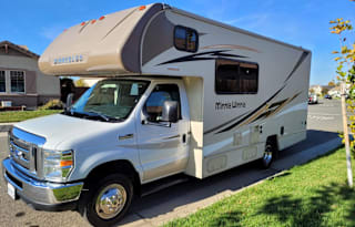 2018 Winnebago Minnie Winnie 22R