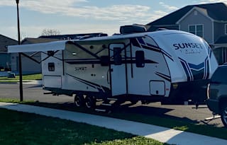 2020 CrossRoads RV Sunset Trail Super Lite SS289QB