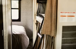 Great 30' RV that sleeps 8 comfortably
