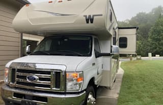 2020 Winnebago Minnie Winnie 22M