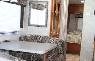 2005 Coachman Mirada