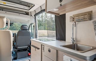 Polaris - 2023 Winnebago Solis 59P