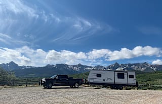 AGA 2 -	2017 Jayco Jay Flight SLX 245RLSW