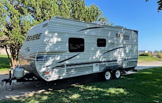 2011 Shasta Revere - “the Sleep Machine”