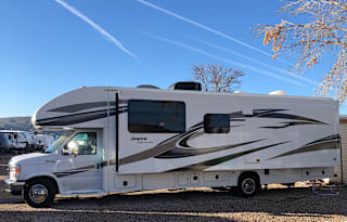 2018 Jayco Greyhawk -  Home away from Home
