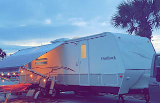 Pet Friendly, Delivery Available, 2006 Outback