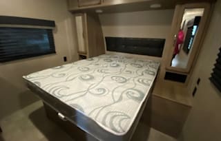 2019 Grand Design Transcend 28MKS