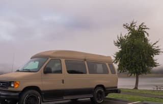 Autumn Breeze Voyager - Cozy Cedar Camper