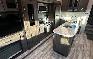 2022 Grand Design Reflection 150 Series 295RL