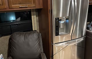 2017 Forest River RV Georgetown XL 377TS