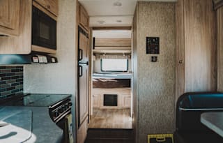 2017 Forest River RV Sunseeker 2500TS w/ Flex Mile