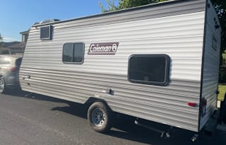 2023 Coleman 17 B Lantern LT