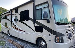 2015 Coachmen RV Pursuit 33 BH