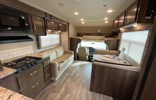 Spacious Clean RV