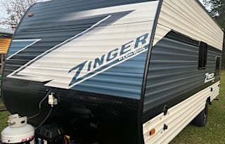 2025 CrossRoads RV Zinger BH18