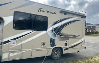 2018 Thor Motor Coach Four Winds 22B