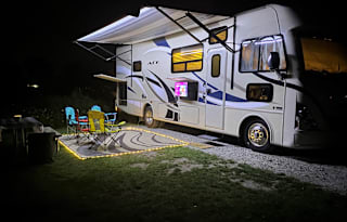 2017 Thor A.C.E "Rover" Pet Friendly