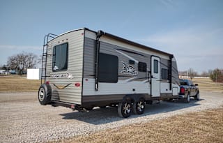 Wells Manor - 21' Jayco Travel Trailer