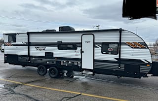 2022 Forest River RV Wildwood X-Lite 273QBXL