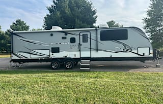 The Home away from home, 21 Jayco White Hawk 32KBS