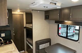 New 2022 Jayco Jay Flight SLX 174BH
