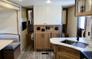 2022 Prime Time RV Avenger 24BHS AVAILABLE NOW!