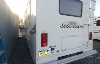 Forest River RV Sunseeker 3100SSFord