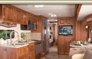 2014 Forest River RV Georgetown Making Family Memories