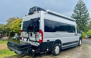 Thor Motor Coach Luxury Van Sleeps Four