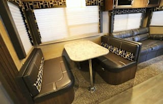 2017 Dutchmen RV Coleman Light 2855BH