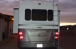 2005 Forest River - Geogetown XL - Fun in the SUN!