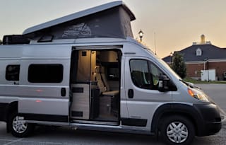 <<< STEALTH CAMPER ALERT >>>