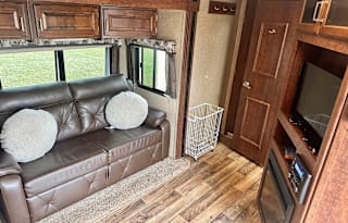 2017 Keystone Outback Super Lite 325 BH