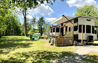 2022 Forest River RV Wildwood Grand Lodge 42DL
