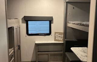 2022 Dutchmen RV Coleman Lantern Series 337BH