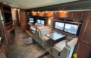 2015 Fleetwood RV Southwind MBGA590