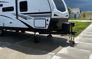 2021 KZ Connect 27’ Bunkhouse